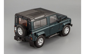 LAND ROVER Defender 90, antree green with black roof