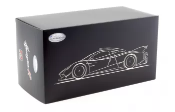 PAGANI Huayra R (2021), Green Carbon