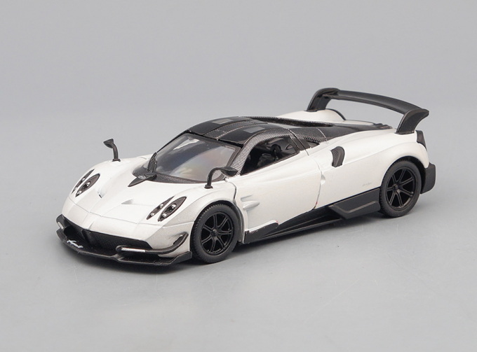 PAGANI Huayra BC (2016), white metallic