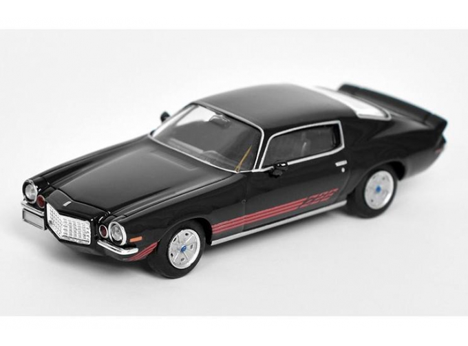 CHEVROLET Camaro (1966), black / red