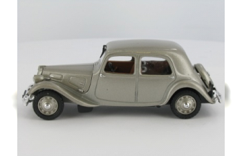 CITROEN Traction 11 BL Danemark (1946), Saga des Traction Citroen 76