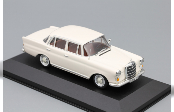 MERCEDES-BENZ 200D W110 Heckflosse, white