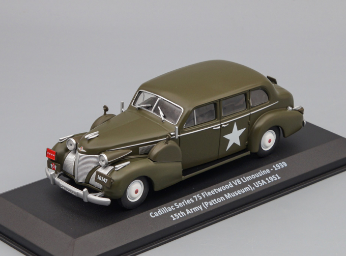 CADILLAC Series 75 Fleetwood V8 Limousine - 1939 15th Army (Patton Museim), USA 1951 из серии Samochody Wojskowe Ii Wojny Światowej