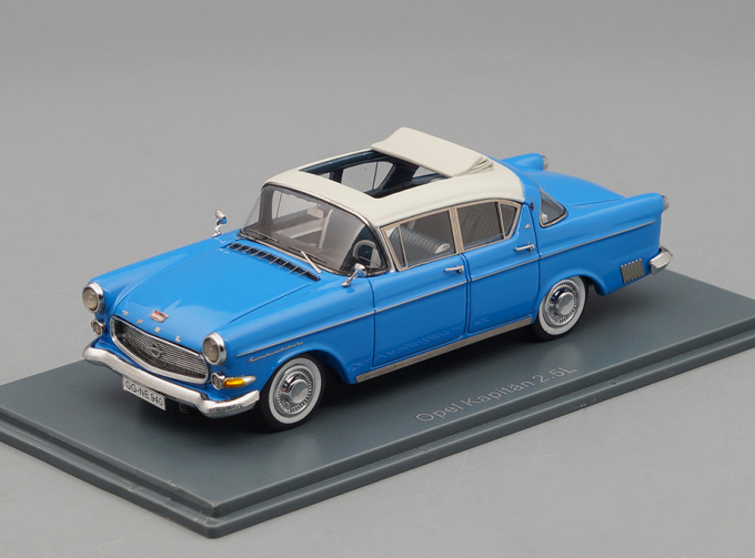 OPEL Kapitan 2.5L (1958), white / blue