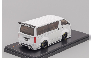 TOYOTA Hiace Widebody (2018), white-metallic