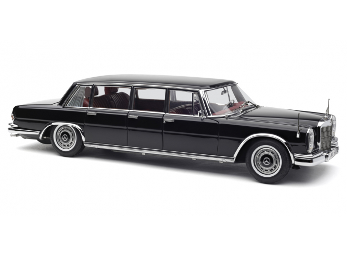 MERCEDES-BENZ (W100) 6-door Pullman Limousine (black)