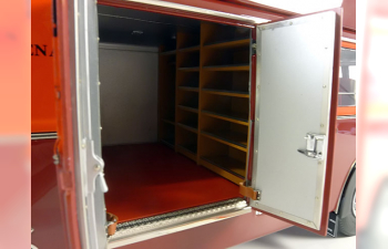 FIAT 642 RN2 F1 Ferrari Car Transporter (1957), Red