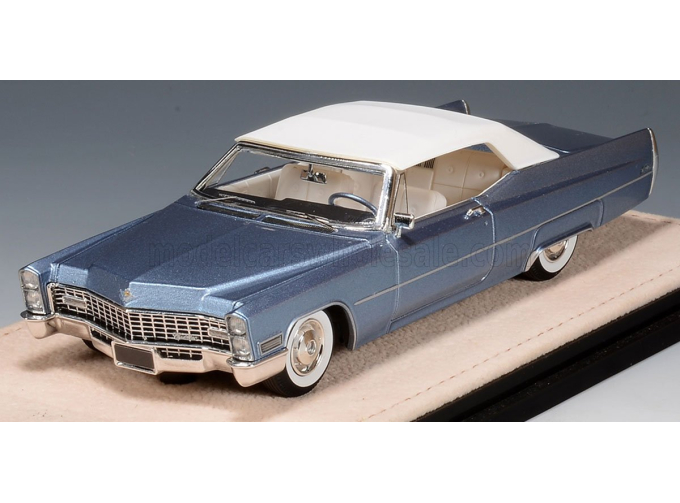 CADILLAC DE VILLE Cabriolet Closed (1967), marina blue metallic / white