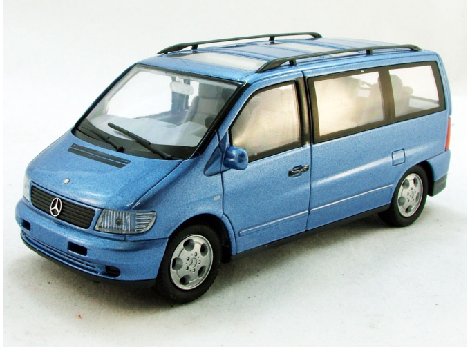 MERCEDES-BENZ V230 W638 (1996), blue