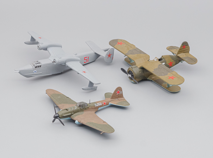 Набор из 3 моделей из серии Легендарные Самолеты