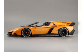 LAMBORGHINI Veneno Roadster, orange / white line