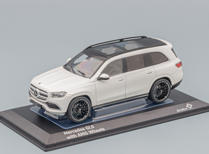 MERCEDES-BENZ GLS X167 with AMG rims, white metallic