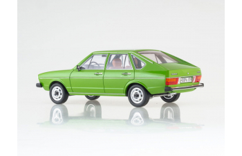 VOLKSWAGEN Passat TS (B1), green