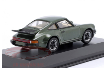 PORSCHE 911 Turbo 3.0 (1975), oak green / black Tires