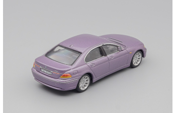 BMW 745i Limousine, purple