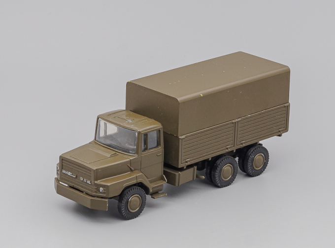 DAF N2800 military transport, dark green