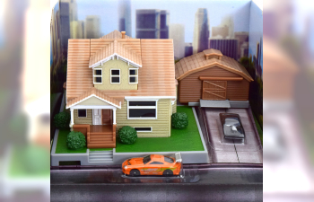 FAST & FURIOUS SET Toretto House with Toyota Supra and Dodge Charger, Dom