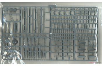 Сборная модель Японский линкор авианосец Hyuga