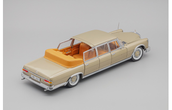 MERCEDES-BENZ 600 Pullman Landaulet, beige metallic