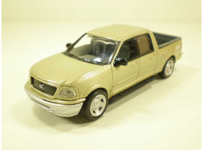 FORD F-150 SuperCrew, gold