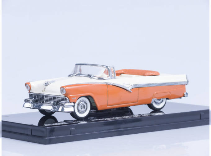 FORD Fairlane Open Convertible (1956), mandarin orange / colonial white