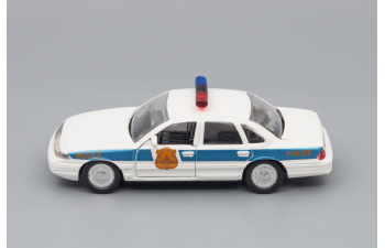 FORD Crown Victoria Police, white