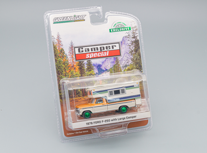 FORD F-250 Special Large Camper 1976 Nectarine Poly/Wimbledon White Deluxe (Greenlight!!!)