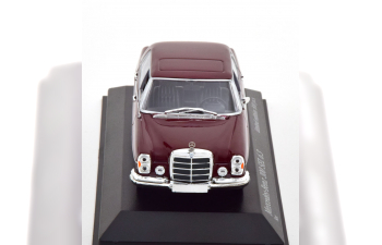 MERCEDES-BENZ 300 SEL 6.3 W109 (1968), dark red