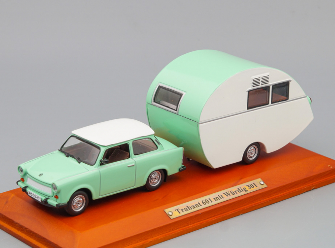 TRABANT 601 mit Wurdig 301, mint / white