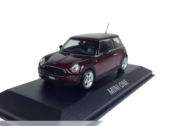 MINI One, dark red met