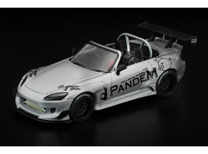 TOYOTA Pandem S2000, silver