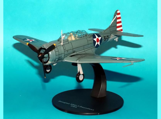 Douglas SBD-3 Dauntless USA