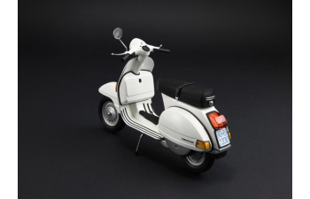 Сборная модель PIAGGIO VESPA PX125 - PX150 (1978)