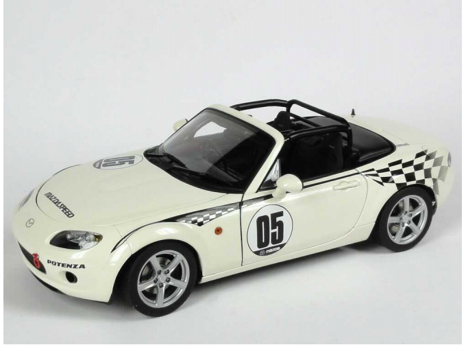 MAZDA MX-5 (NC) NR-A ROADSTER WHITE