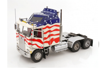 KENWORTH K100 Aerodyne Stars Stripes (1976), white blue red