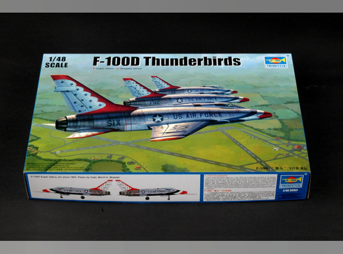 Сборная модель Американский истребитель F-100D SUPER SABRE (пилотажная группа Thunderbirds)