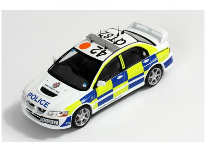 MITSUBISHI Lancer EVO VIII UK Police (2007), white