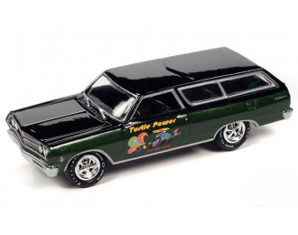 CHEVROLET Chevelle Wagon (1965) Turtle Wax, green metallic lower with gloss black upper & Turtle Wax Graphics