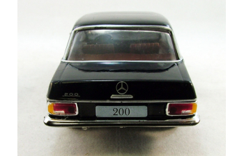 MERCEDES-BENZ 200 "Stroke Eight" (1968), Mercedes-Benz Offizielle Modell-Sammlung 8, темно-синий