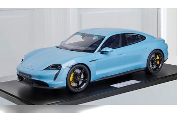 PORSCHE Taycan Turbo S (2020), lightblue-metallic