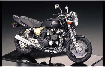 Сборная модель Мотоцикл Yamaha XJR400