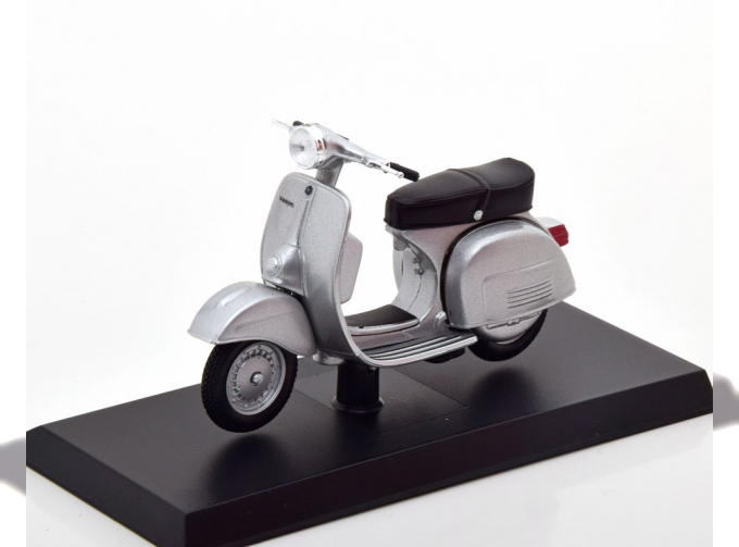 PIAGGIO Vespa 125TS 1975, silver