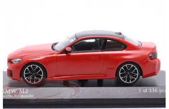 BMW M2 (G87) Coupé (2023), red metallic
