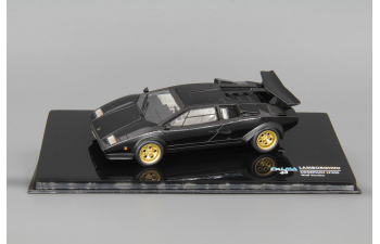 LAMBORGHINI Countach LP400 Wolf Version, black