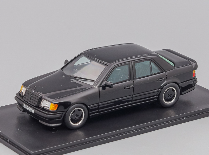 MERCEDES-BENZ AMG 300 E 5.6 (W124), black
