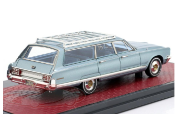 CHRYSLER Town & Country (1966), light blue metallic (crystal blue poly)