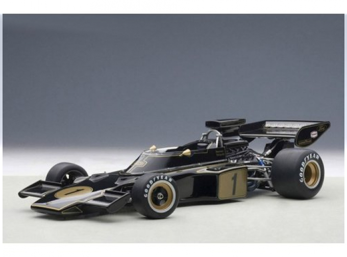 Lotus 72E #2 1973 Peterson