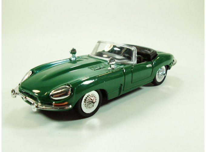 JAGUAR Type E Cabrio (1961), Европейская серия 1:43, зеленый