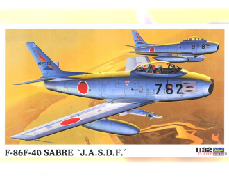 Сборная модель истребитель ВВС Японии F-86F-40 SABRE JASDF