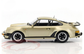 PORSCHE 911 (930) Turbo (1977), gold metallic